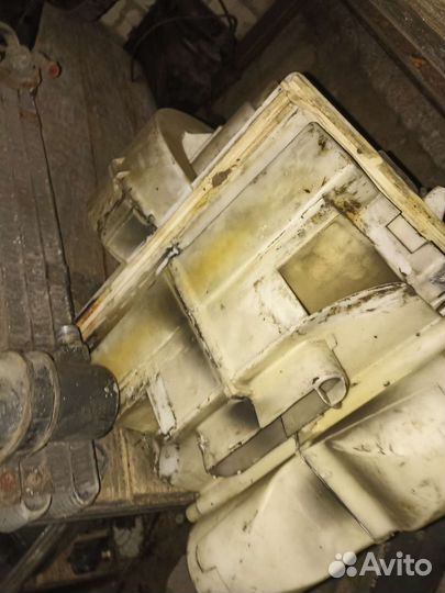 Корпус печки Audi 100 C3, 44 кузов