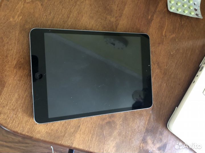 iPad mini 16gb a1432