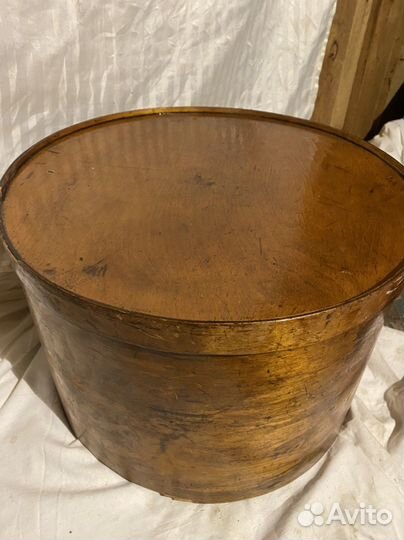 Шляпная коробка