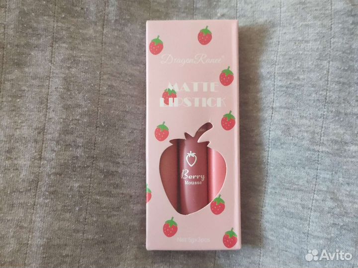 Губная помада