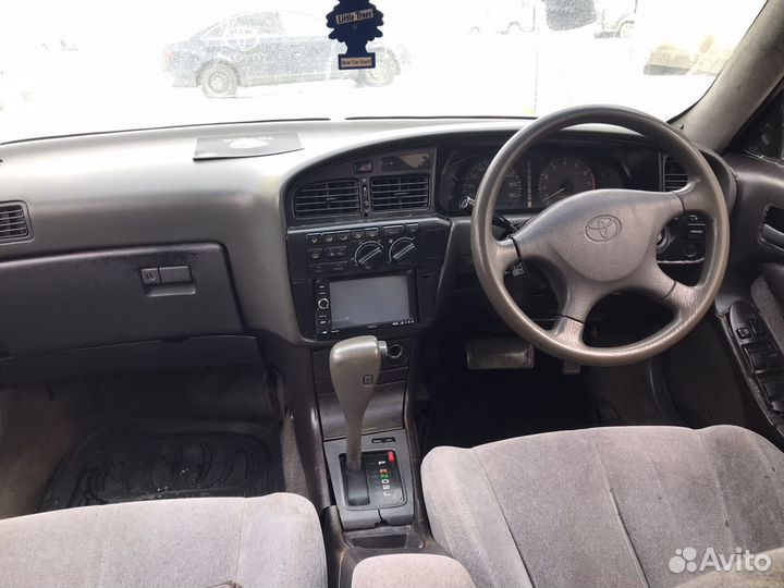 Toyota Vista 2.0 AT, 1992, 275 000 км