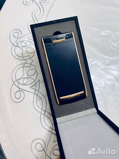 Vertu New Signature Touch Jet Calf, 4/64 ГБ