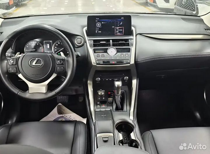 Lexus NX 2.0 AT, 2021, 33 500 км