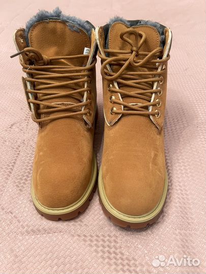 Ботинки женские зимние на 38 размер новые