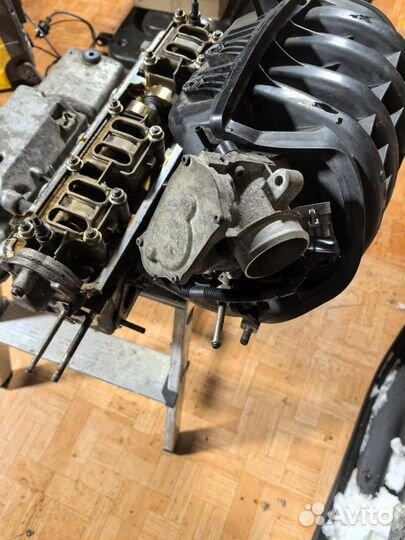 Головка блока в сборе с инжектором с Лады Гранта