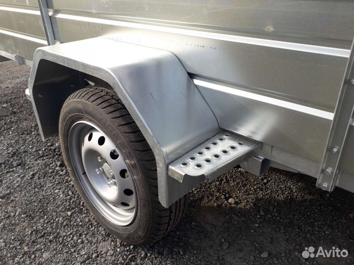 Легковой прицеп лав 81013Е 4,0 Jaxal