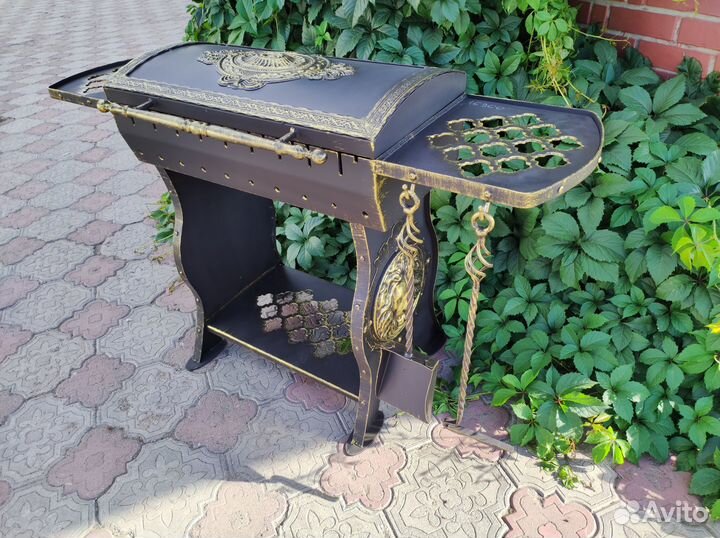 Мангал с откидной крышкой