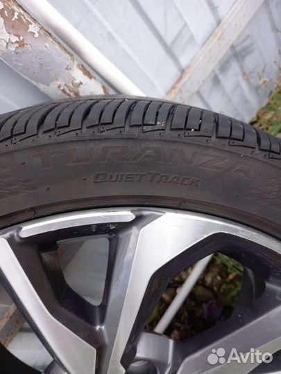 Bridgestone Turanza QuietTrack 235/40 R18 95V