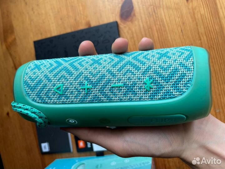 Колонка jbl flip 4