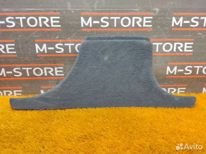 Обшивка стойки правая Mercedes-Benz S-Class W220