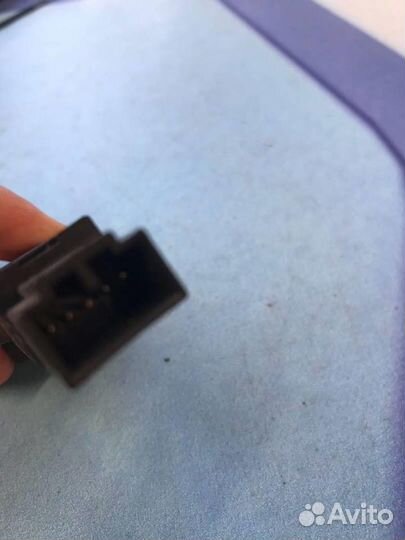 Кнопка аварийной остановки 8651399