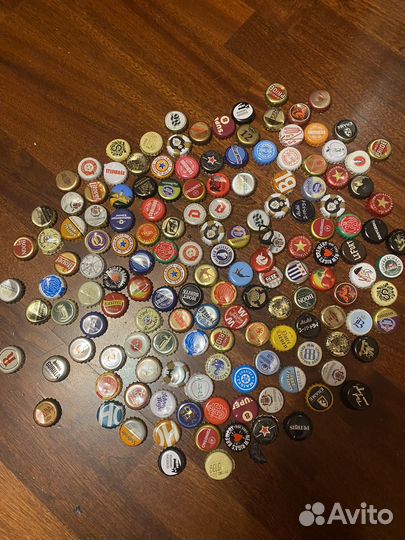 Пивные пробки коллекция 1300 штук