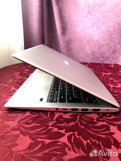 Ноутбук Acer Swift 1 SF113-31-P989 NX.gnler.006