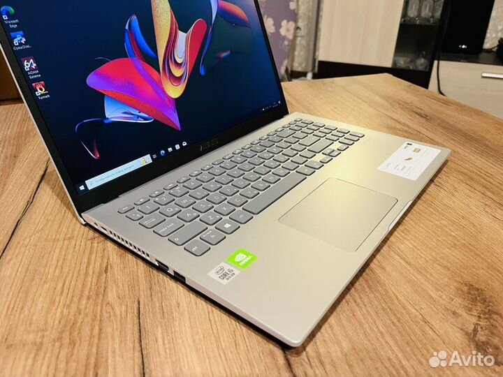 Как Новый Asus 15.6