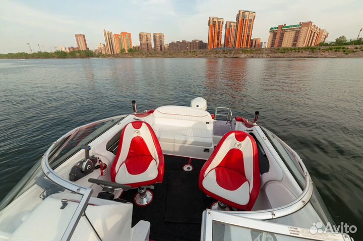 Катер Cobra 2050 Elegance