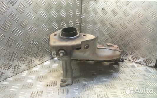 Выпускной коллектор бензиновый renault scenic 2 (1