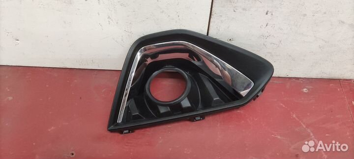 Накладка птф правая Haval F7