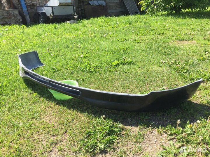 Накладка на передний бампер Volkswagen Passat B5