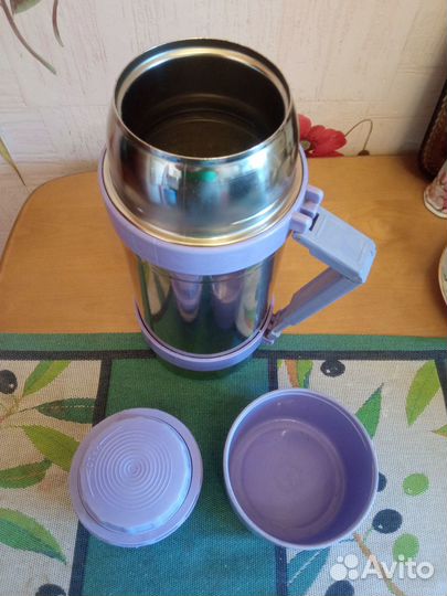 Термос Салют на 1,5 литра с широким горлом