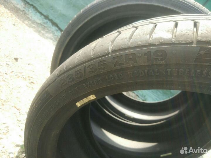 Continental ContiSportContact 235/35 R19 и 225/35 R19 88Y