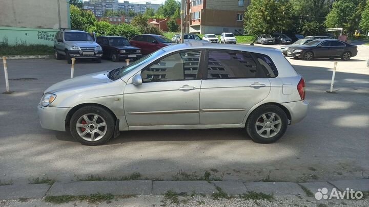 Kia Cerato 1.6 МТ, 2005, 299 000 км