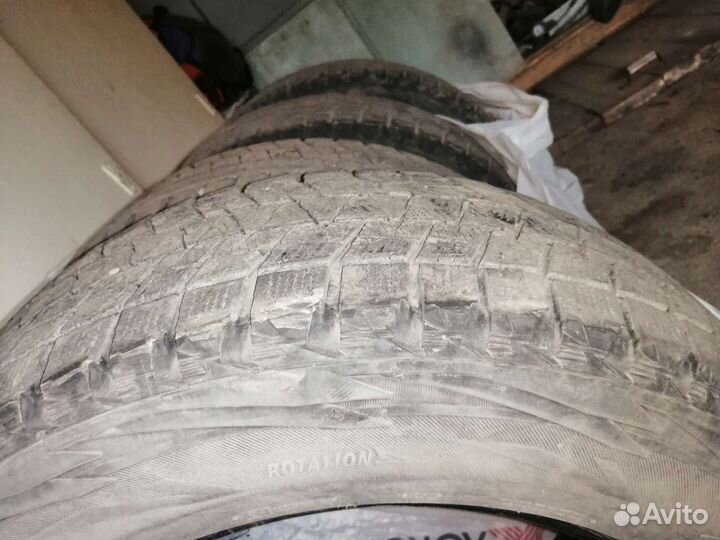 Bridgestone WinterForce 235/65 R17