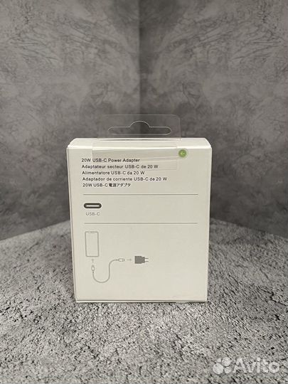 Блок питания (адаптер) Apple 20W USB-C