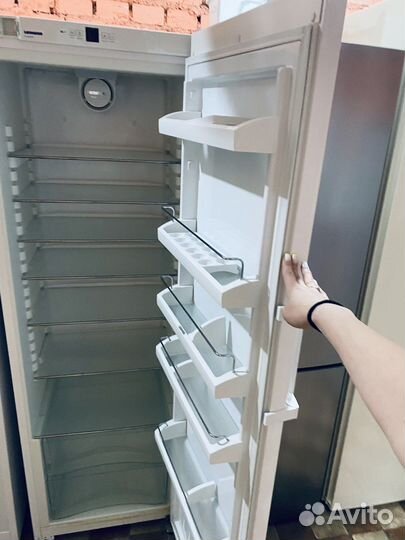 Холодильник и морозильная камера Liebherr