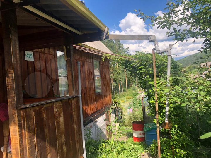 Дача 50 м² на участке 9,6 сот.