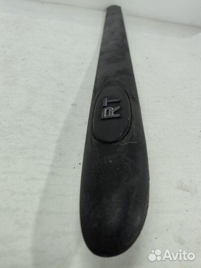 Молдинг двери передний левый Renault Clio 2005