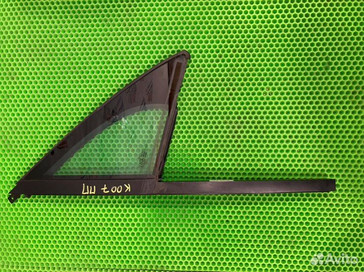 Стекло двери форточка переднее правое Volkswagen