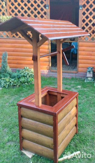 Колодец декоративный