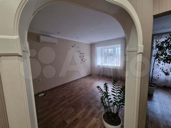 1-к. квартира, 40 м², 1/14 эт.