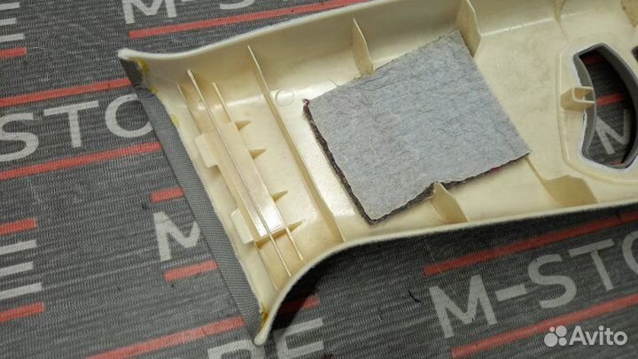 Обшивка стойки левая Bmw X3 E83 N52B25A 2010