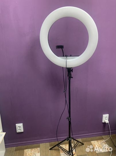 Кольцевая лампа