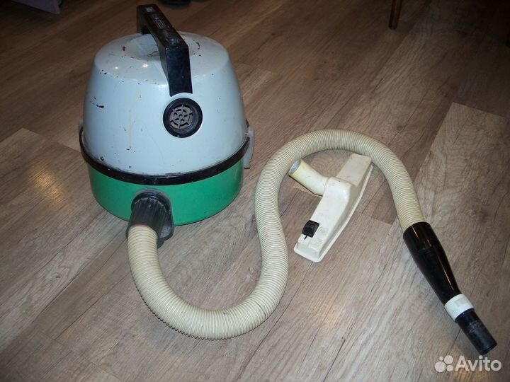 Пылесос Циклон 3М СССР