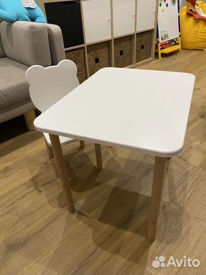 Детский стол и стул