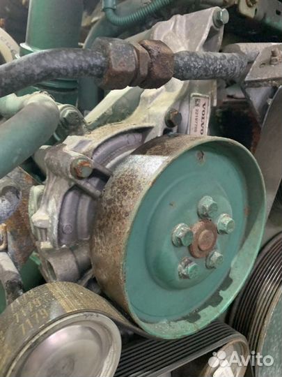 Помпа Volvo Fh Fm 12 D13A480