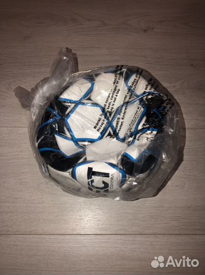 Футбольный мяч