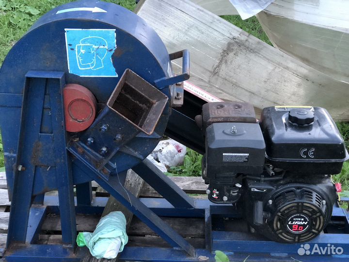 Продам измельчитель веток в хорошем состоянии