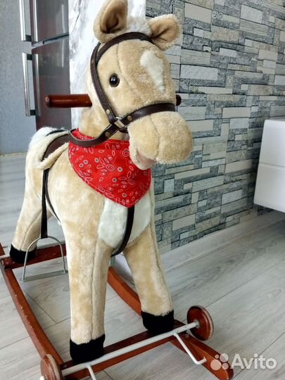 Качалка лошадь