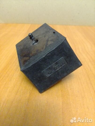 Подушка двигателя передняя Газель,Волга.язрти