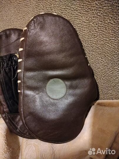 Детские боксерские перчатки и лапы