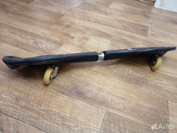 Двухколесный скейтборд