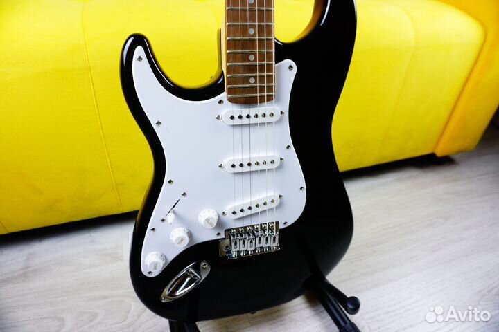 Электрогитара