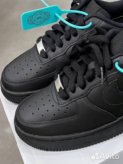 Nike Air Force 1 Black low