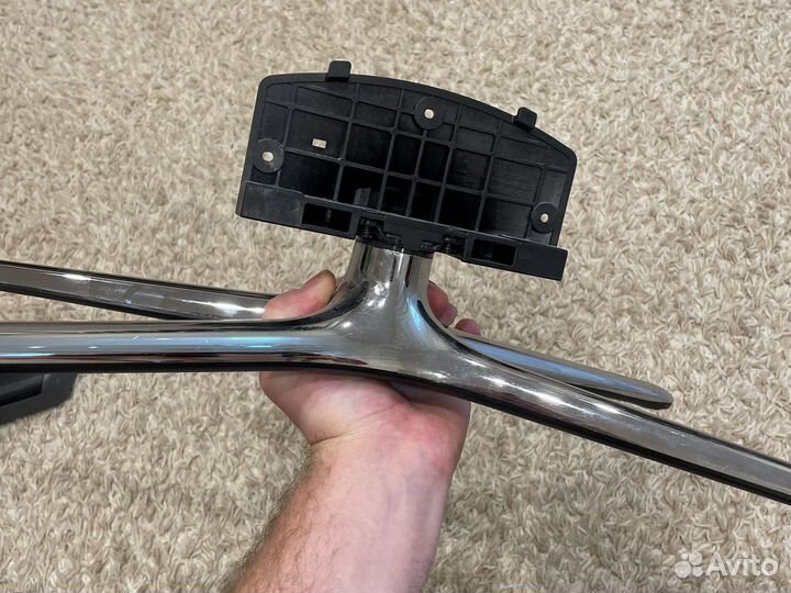 Подставка BN61-08822X BN96-25546B UE32F6100