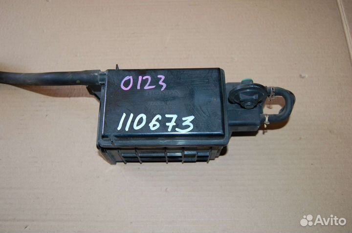 Адсорбер паров топлива