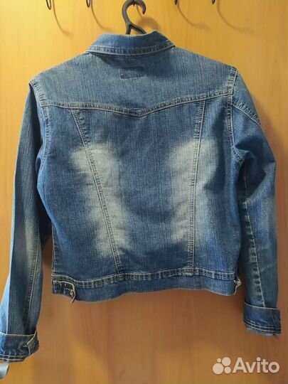 Продам женские вещи