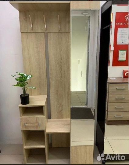 Прихожая Лига